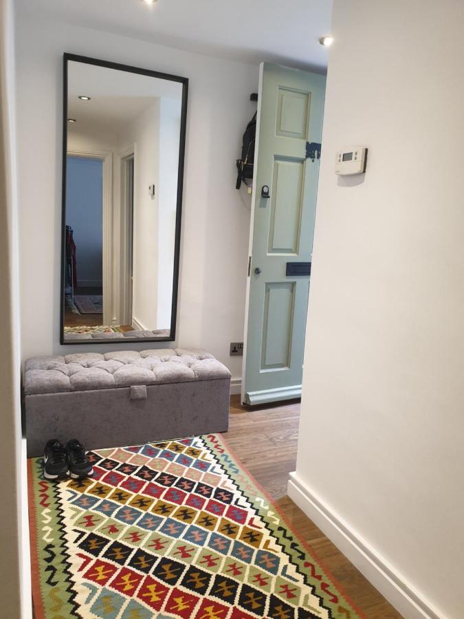 Cozy Muswell Hill 1-Bedroom Flat London Exterior photo