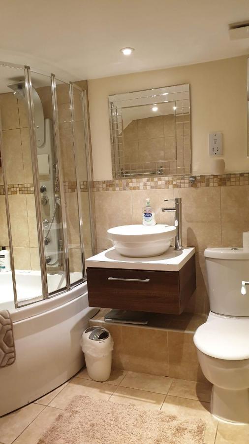 Cozy Muswell Hill 1-Bedroom Flat London Exterior photo